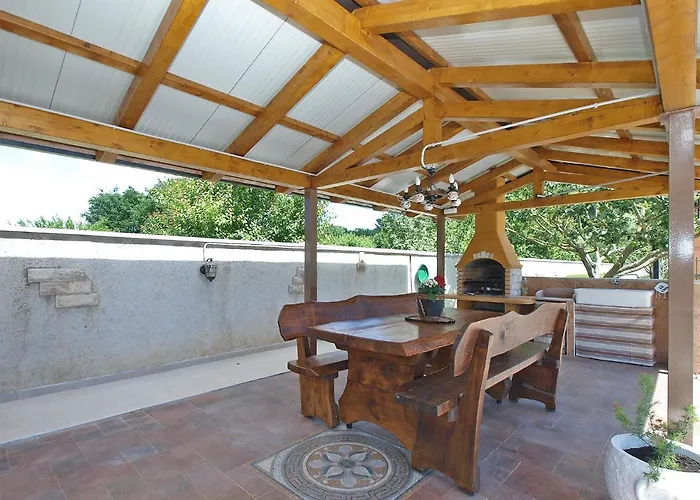 House Marino 2069 Holiday home *