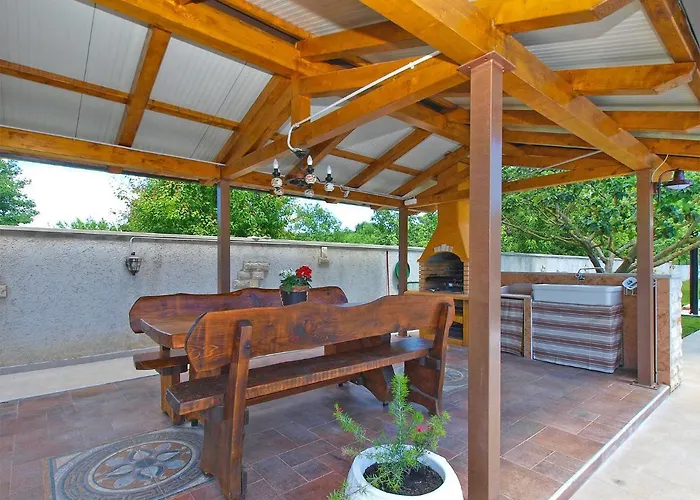 House Marino 2069 Holiday home Pula