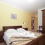 House Marino 2069 * بولا