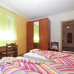 House Marino 2069 * بولا