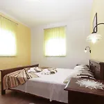 House Marino 2069 بولا