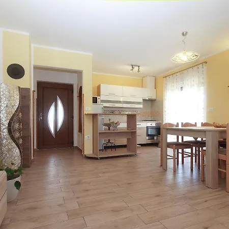 House Marino 2069 بيت للعطل *